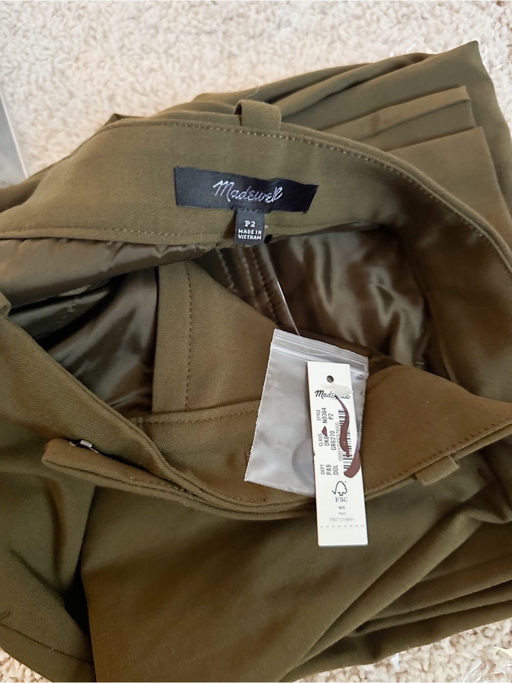 Madewell The Fairbanks Pant in Dark Olive 2P - Picture 8 of 8